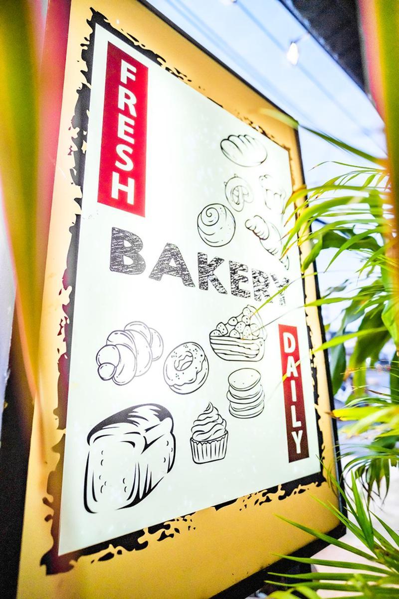 Breakers Hotel Rawai Eksteriør billede